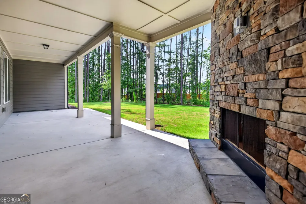 5 Tea House LN Newnan, GA 30263