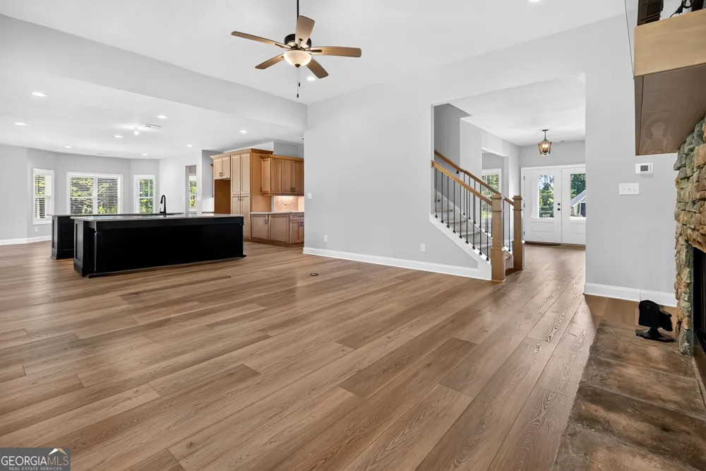 5 Tea House LN Newnan, GA 30263
