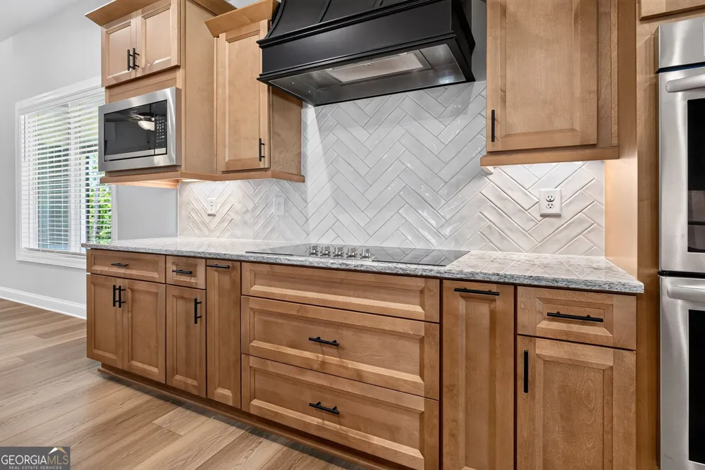 5 Tea House LN Newnan, GA 30263
