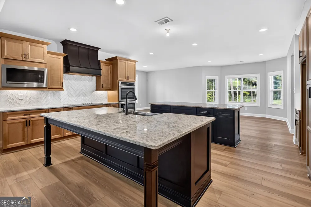 5 Tea House LN Newnan, GA 30263