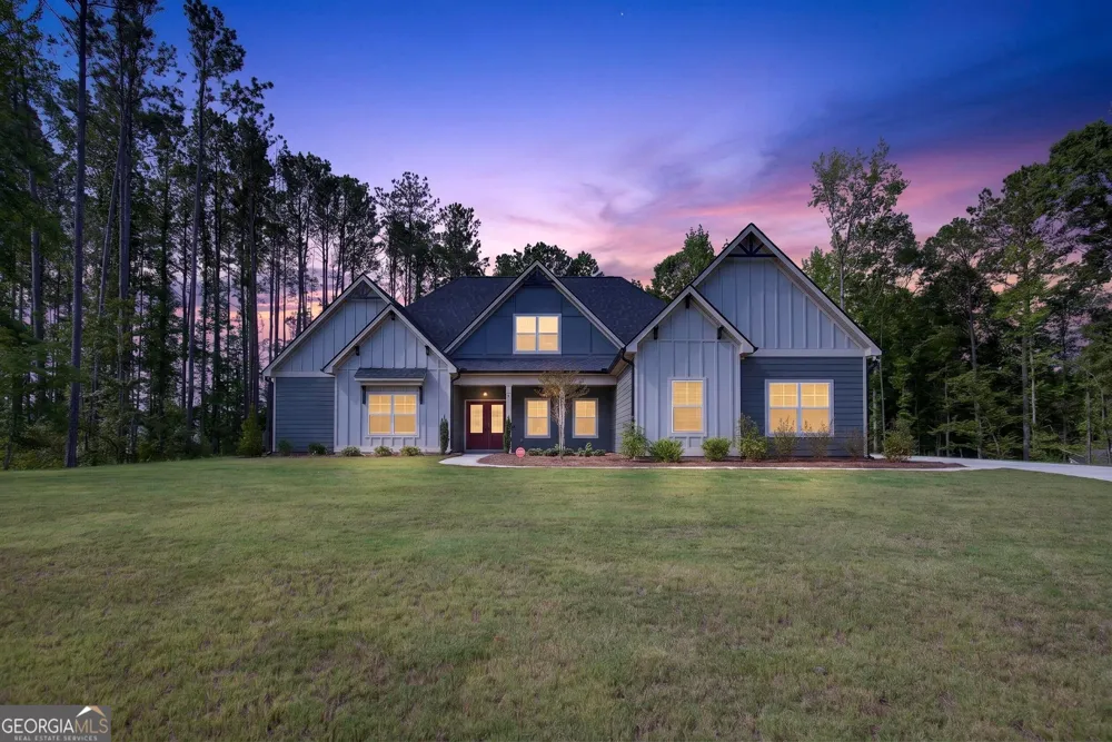 5 Tea House LN Newnan, GA 30263