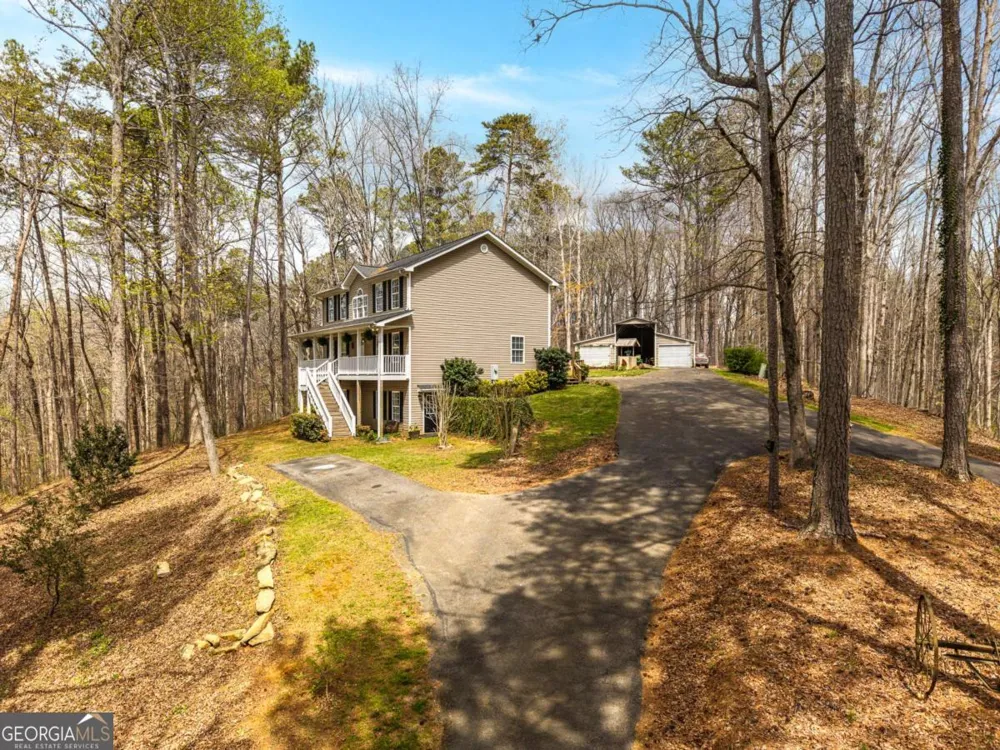 134 Nicholson LN Talking Rock, GA 30175