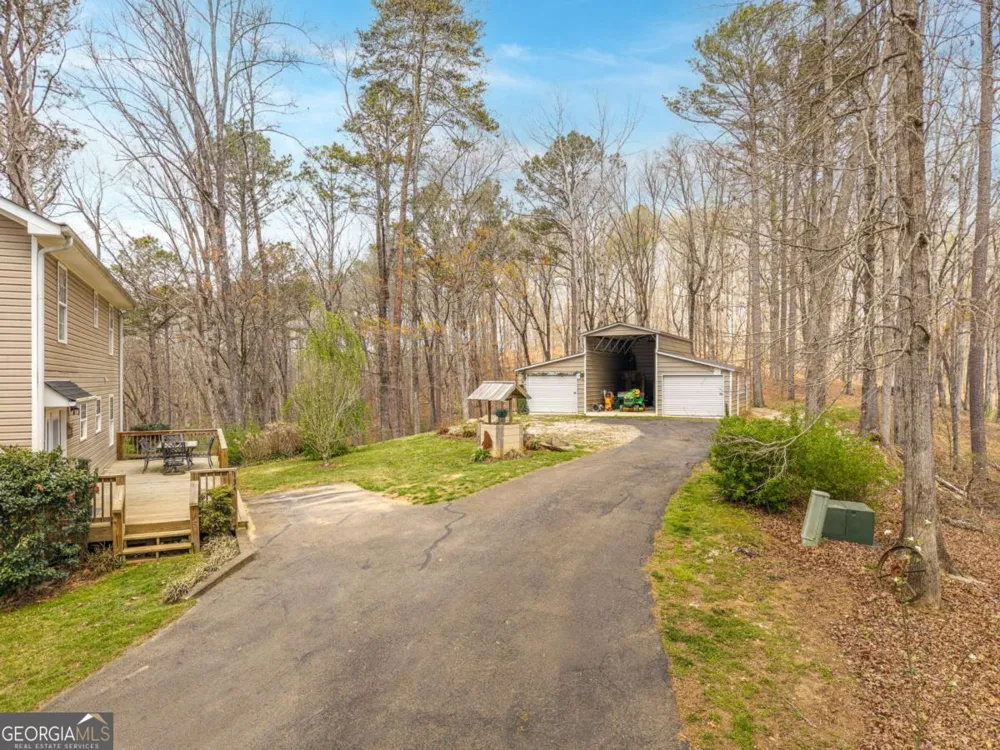 134 Nicholson LN Talking Rock, GA 30175