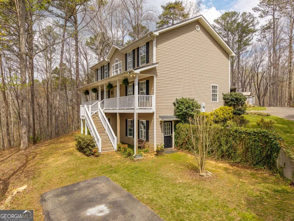 134 Nicholson LN Talking Rock, GA 30175