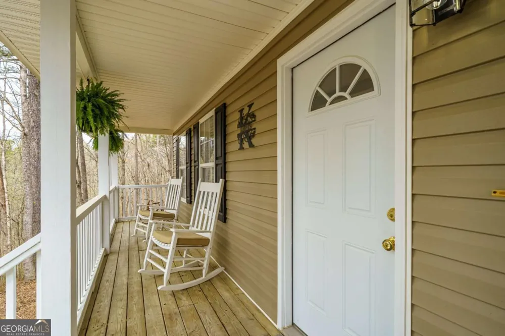 134 Nicholson LN Talking Rock, GA 30175