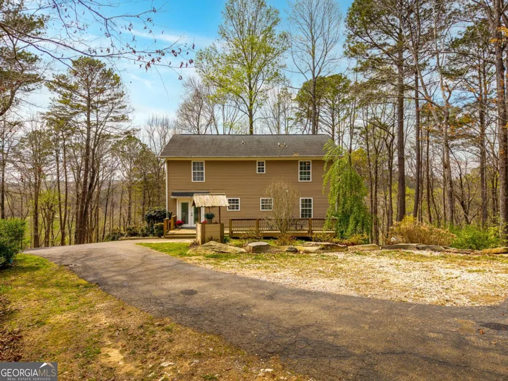 134 Nicholson LN Talking Rock, GA 30175