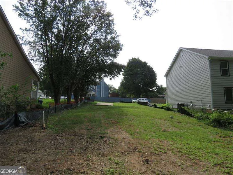 429 Orchard DR Stone Mountain, GA 30083