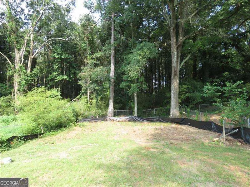 429 Orchard DR Stone Mountain, GA 30083