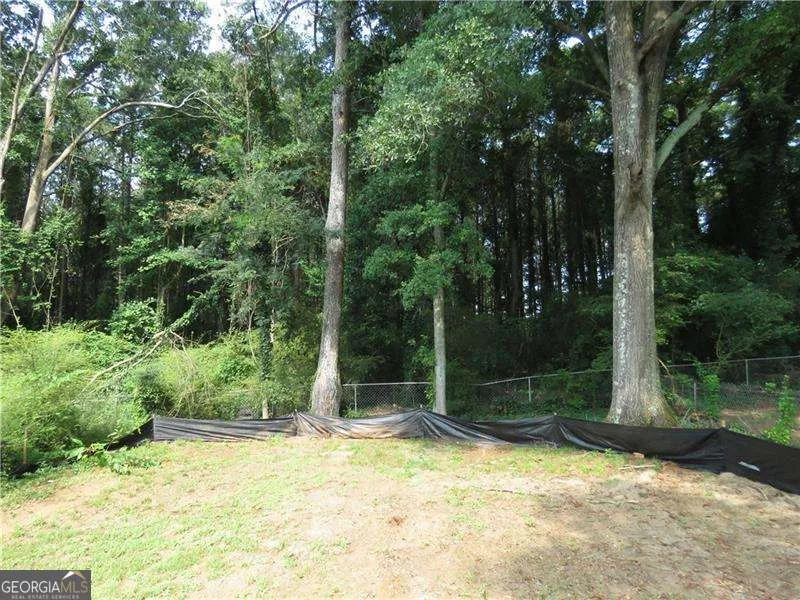 429 Orchard DR Stone Mountain, GA 30083
