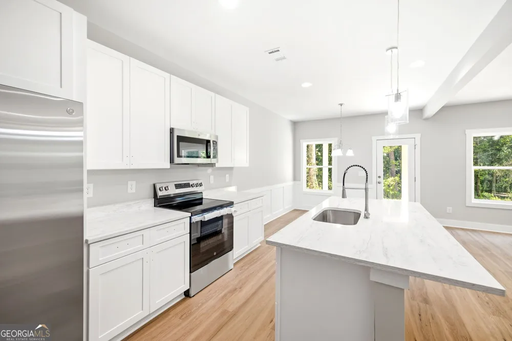 318 Stonington DR Mount Airy, GA 30563
