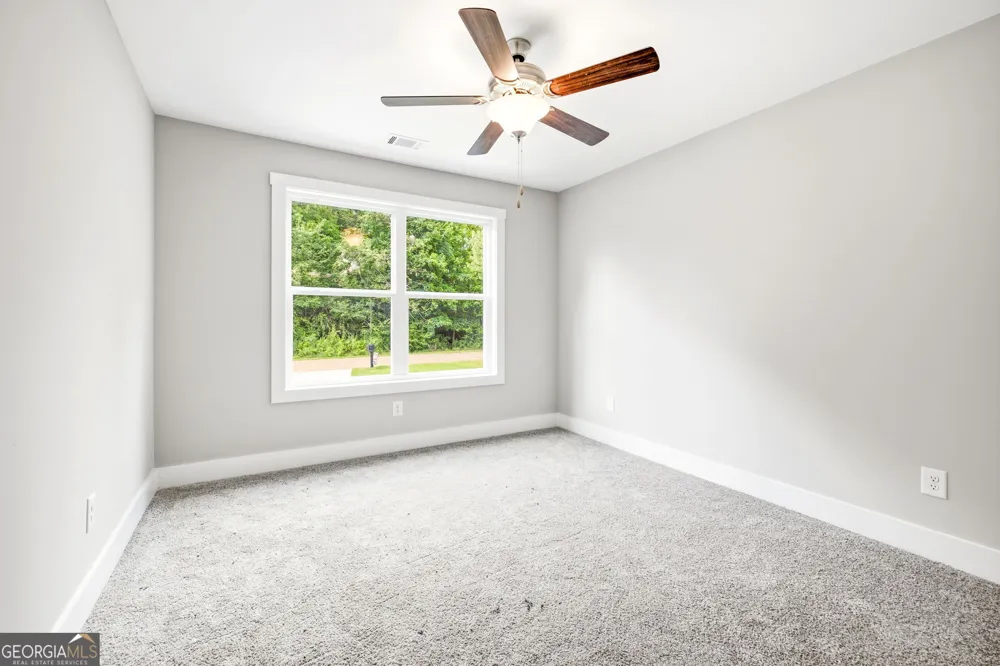 318 Stonington DR Mount Airy, GA 30563