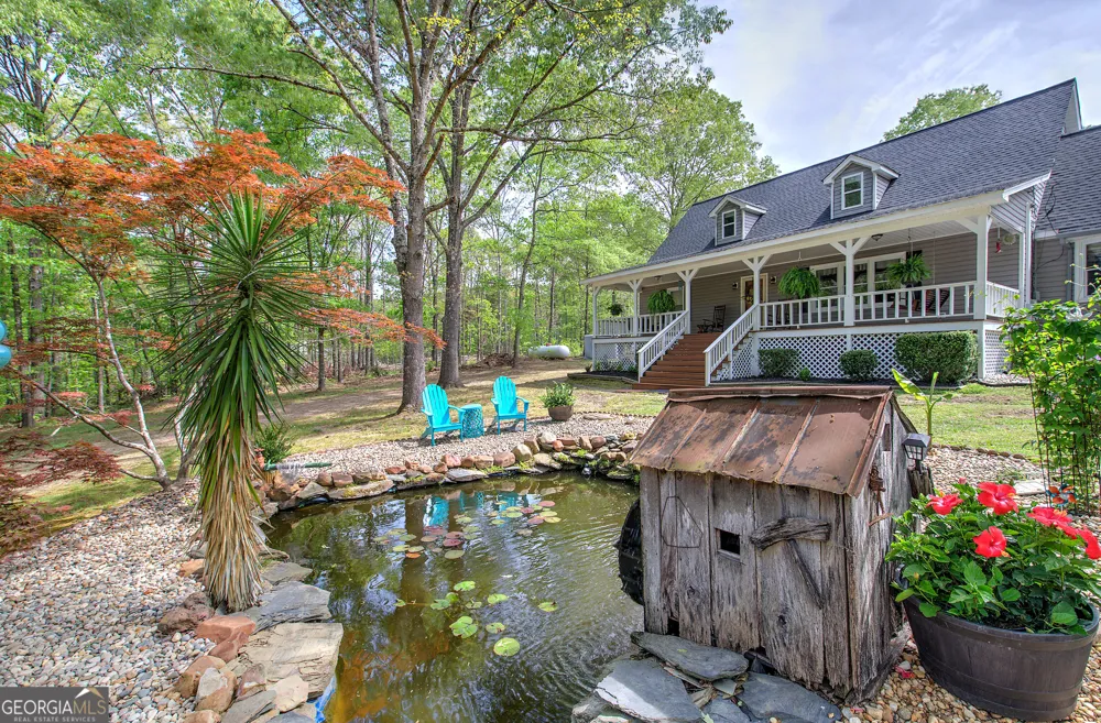 452 Terry White RD Aragon, GA 30104