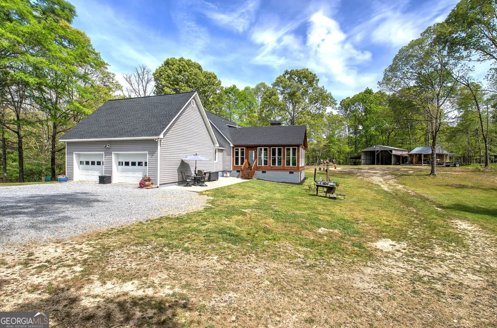 452 Terry White RD Aragon, GA 30104