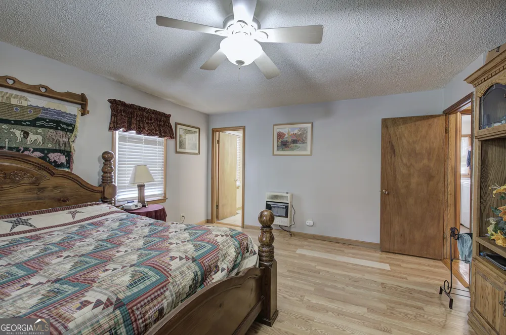 452 Terry White RD Aragon, GA 30104