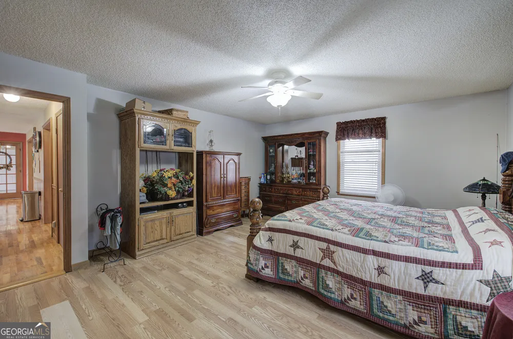 452 Terry White RD Aragon, GA 30104