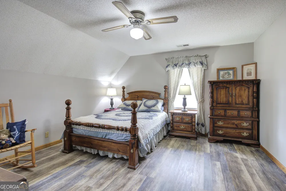 452 Terry White RD Aragon, GA 30104