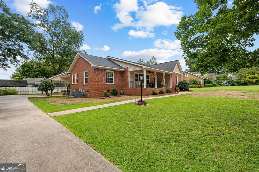 407 Thurston AVE Thomaston, GA 30286
