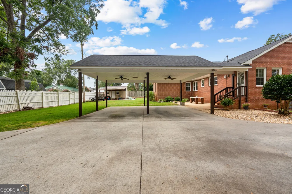 407 Thurston AVE Thomaston, GA 30286