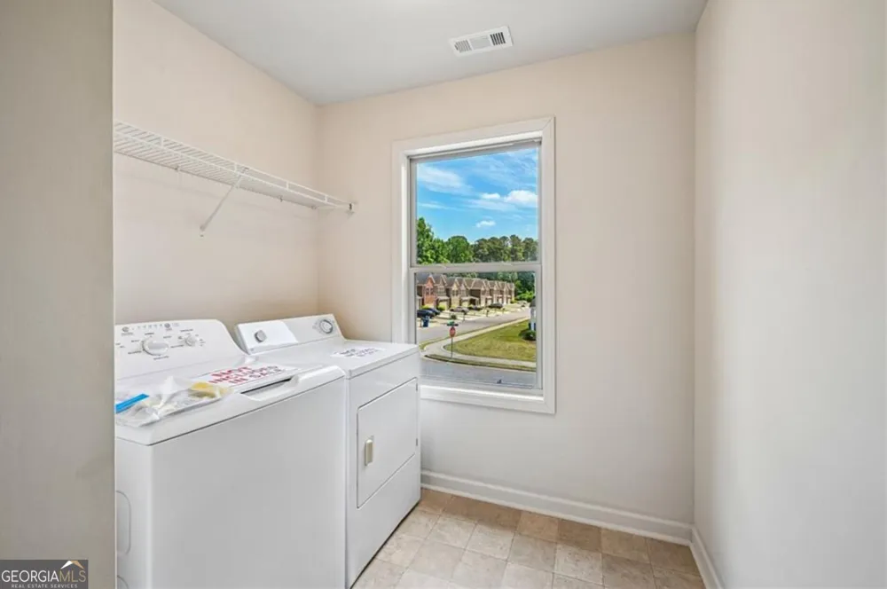 256 Centerview WAY Lawrenceville, GA 30046
