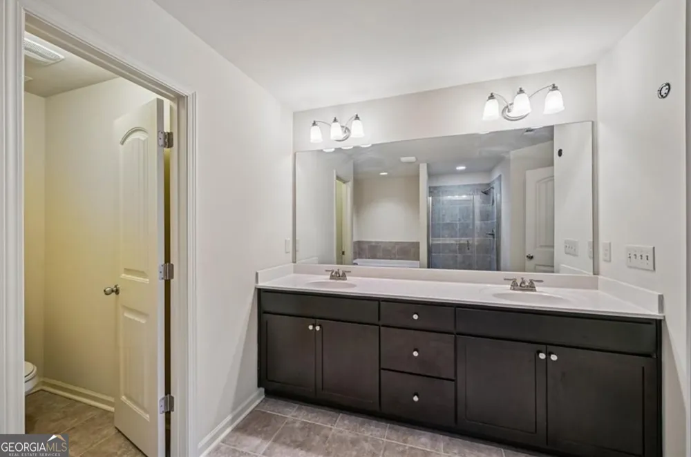 256 Centerview WAY Lawrenceville, GA 30046