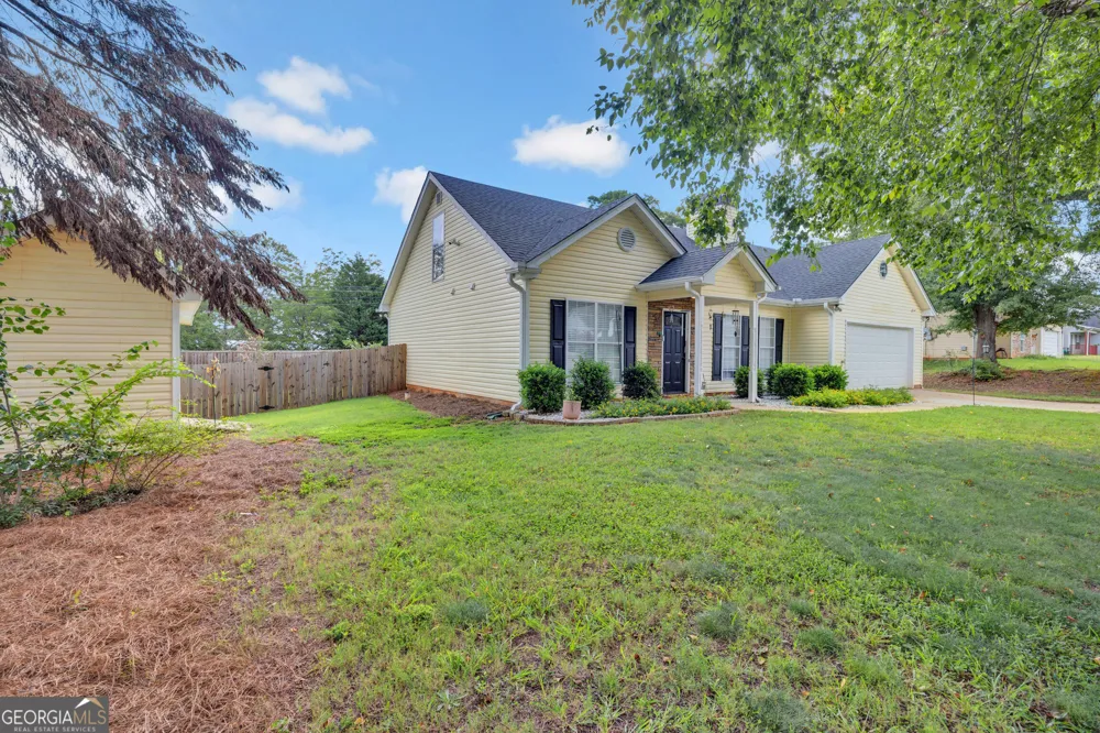 468 Bear Cub Path Social Circle, GA 30025