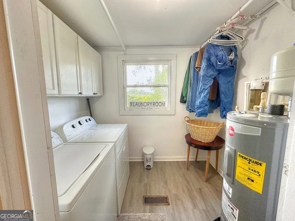 1363 Old Chipley RD Pine Mountain, GA 31822