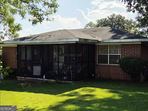 3895 Flamingo DR