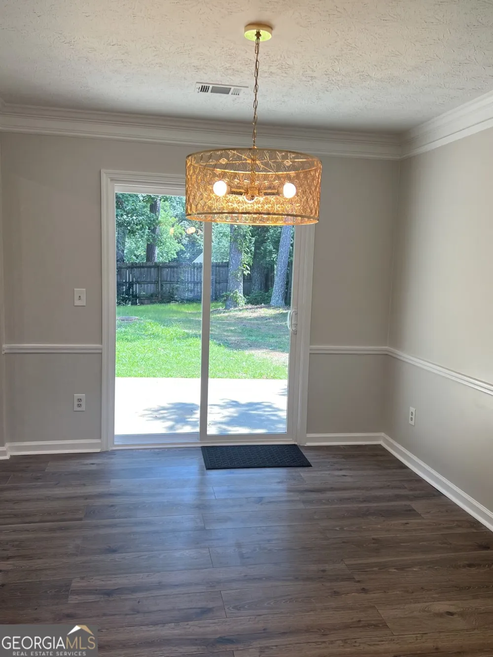 851 Shore DR Lithonia, GA 30058