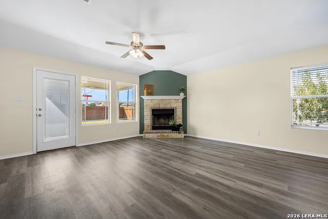 2114 Hamilton Ln Belton, TX 76513