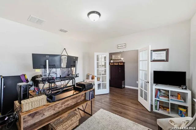 11330 HILL TOP BND Helotes, TX 78023