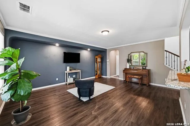 11330 HILL TOP BND Helotes, TX 78023