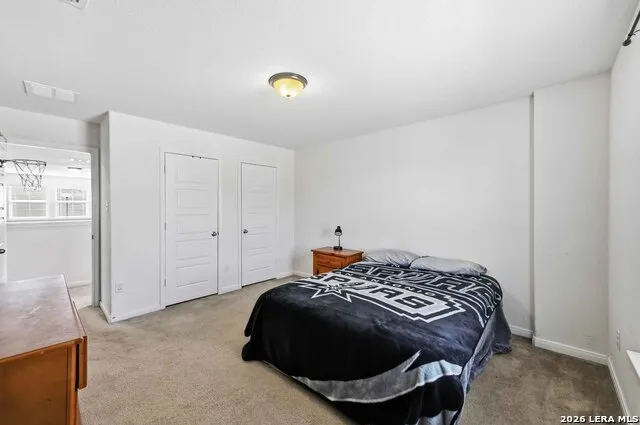 11330 HILL TOP BND Helotes, TX 78023