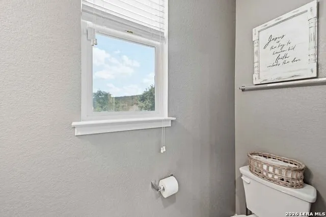 11330 HILL TOP BND Helotes, TX 78023