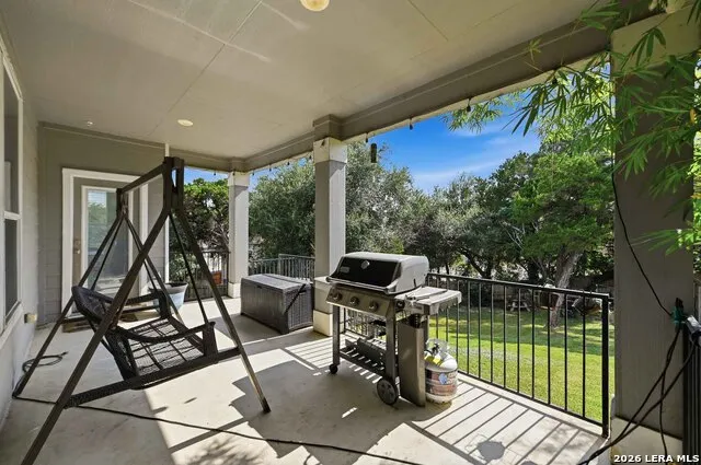 11330 HILL TOP BND Helotes, TX 78023