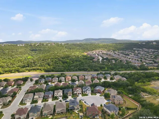 11330 HILL TOP BND Helotes, TX 78023