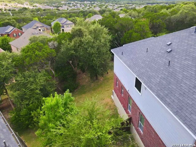 11330 HILL TOP BND Helotes, TX 78023