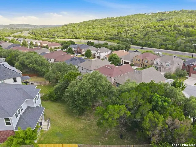 11330 HILL TOP BND Helotes, TX 78023