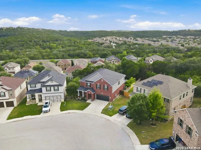 11330 HILL TOP BND Helotes, TX 78023