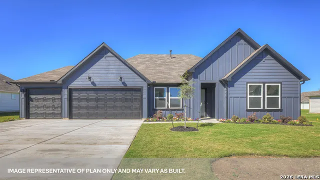 401 Mcginty Meadow Drive Lockhart, TX 78644