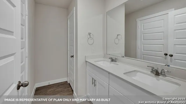 401 Mcginty Meadow Drive Lockhart, TX 78644