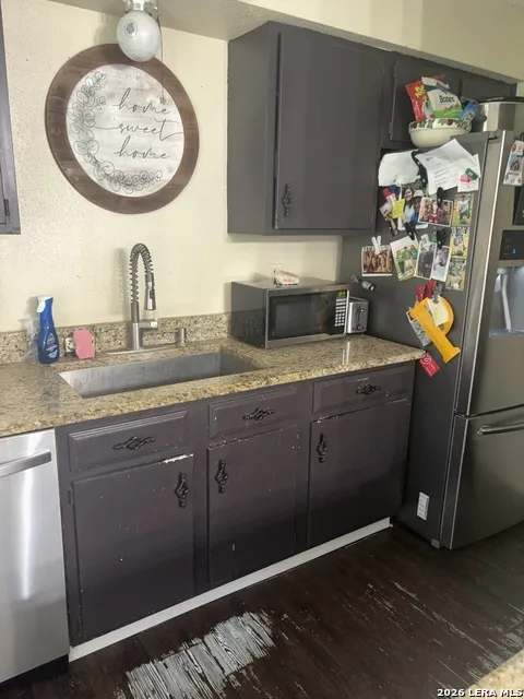 504 Low Meadow Pleasanton, TX 78064
