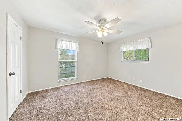 9428 Bluebell San Antonio, TX 78266