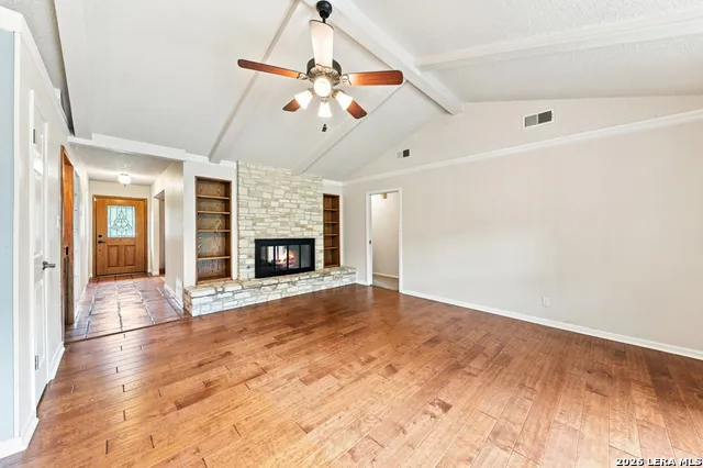 9428 Bluebell San Antonio, TX 78266