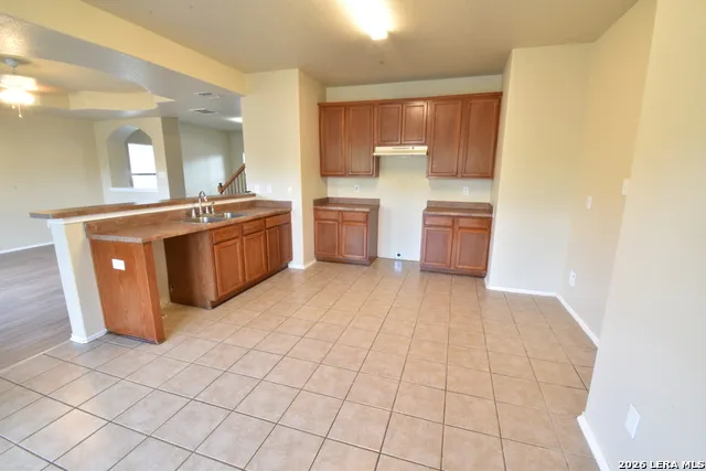 10407 ALSFELD RNCH Helotes, TX 78023