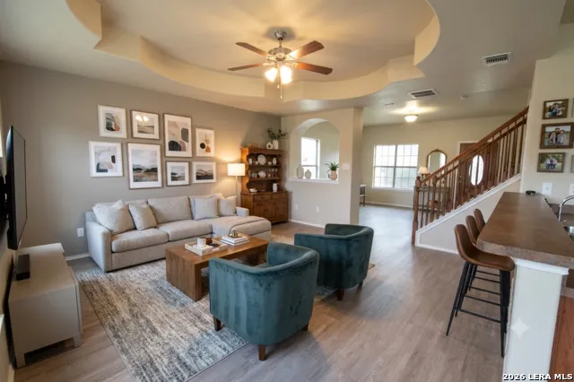 10407 ALSFELD RNCH Helotes, TX 78023