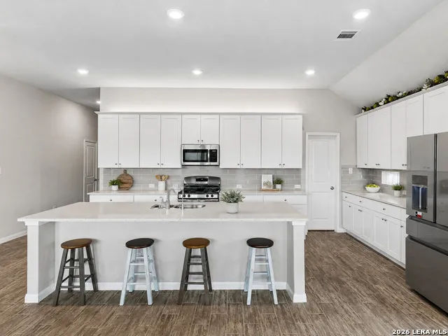 3103 BLENHEIM PARK Bulverde, TX 78163