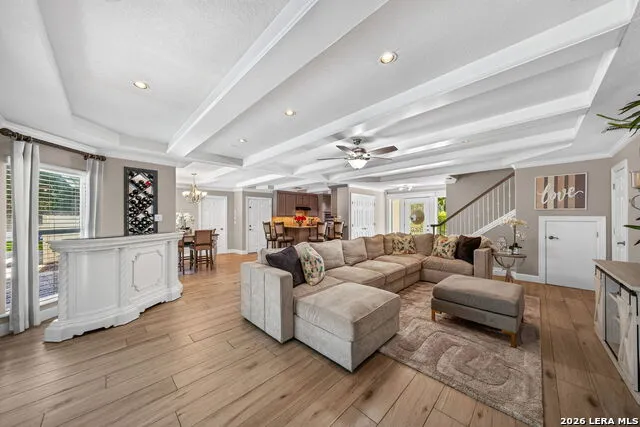 138 Turkey Creek Shavano Park, TX 78231