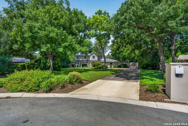 138 Turkey Creek Shavano Park, TX 78231