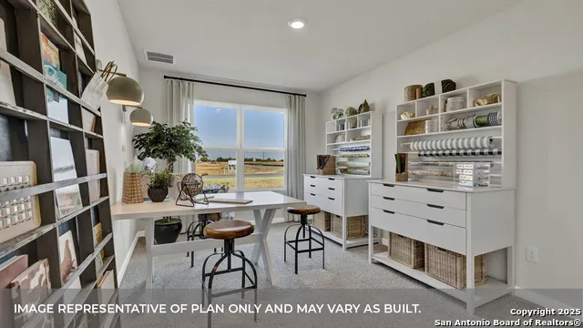 480 GWENN GLADE COVE Lockhart, TX 78644