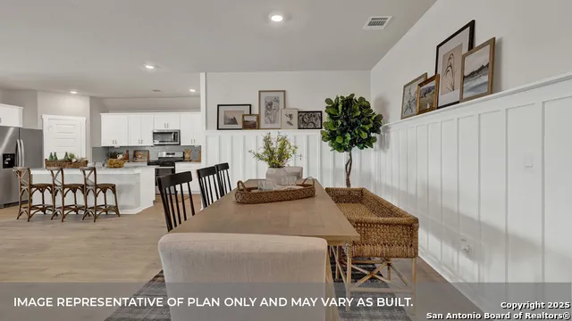 480 GWENN GLADE COVE Lockhart, TX 78644